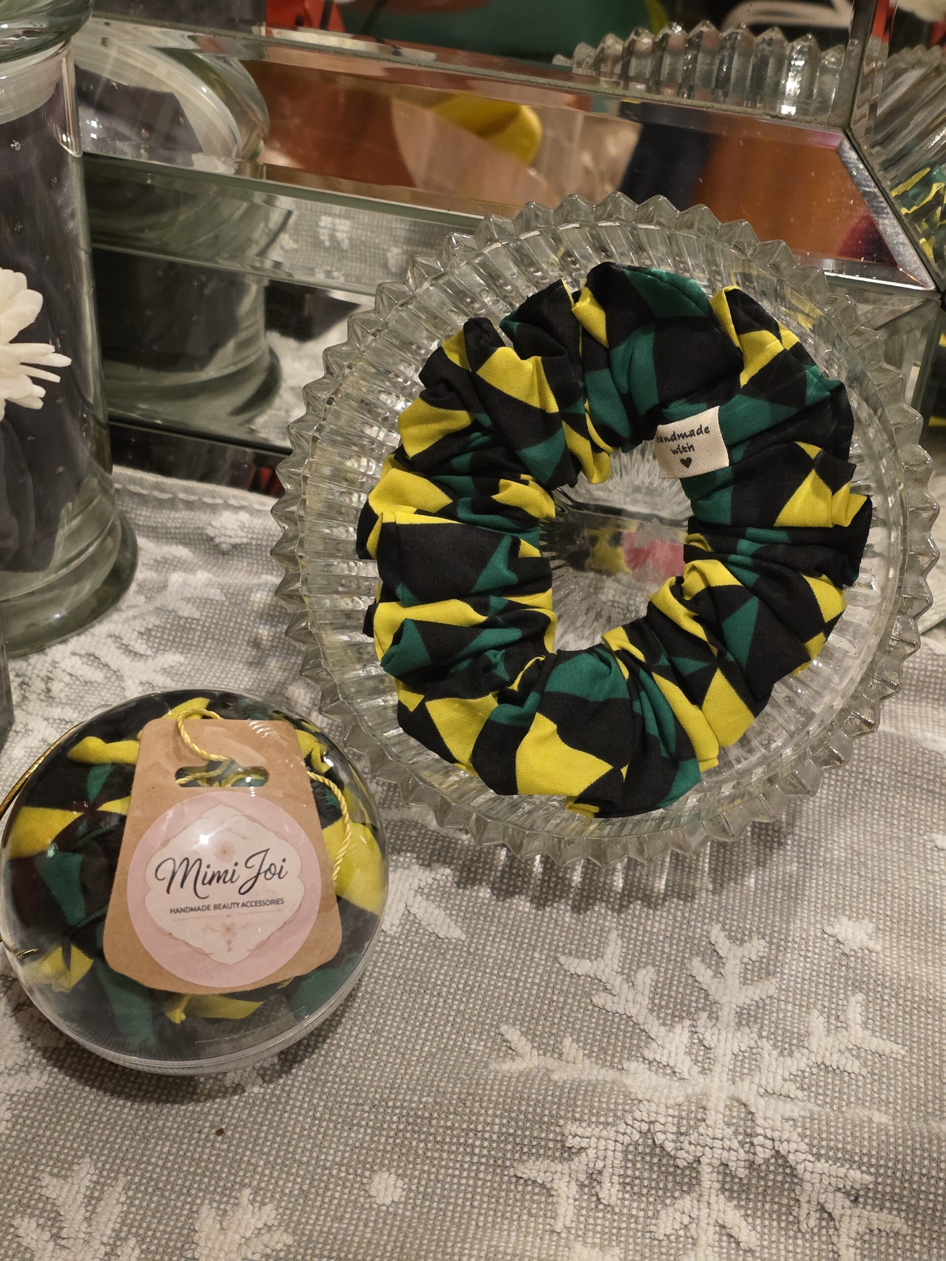 Jamaican Print Scrunchie - Image 2